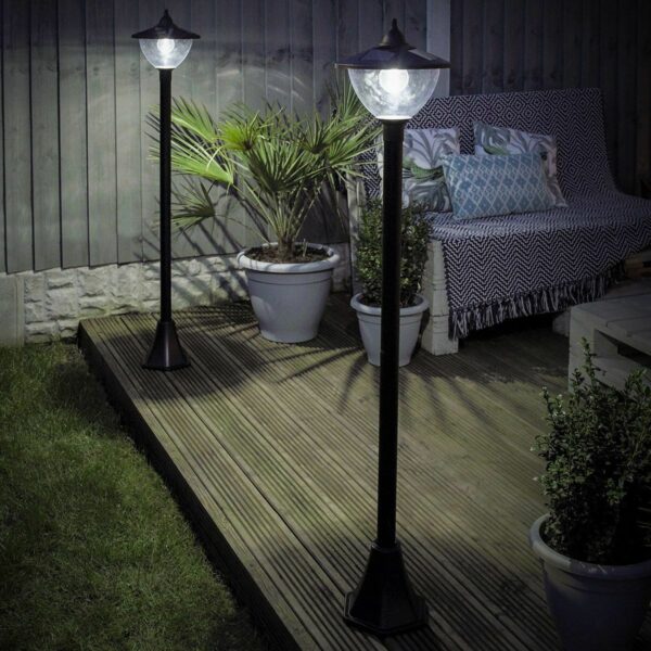 What You Need to Know About Solar Lamp Post to Brighten up Your Yard